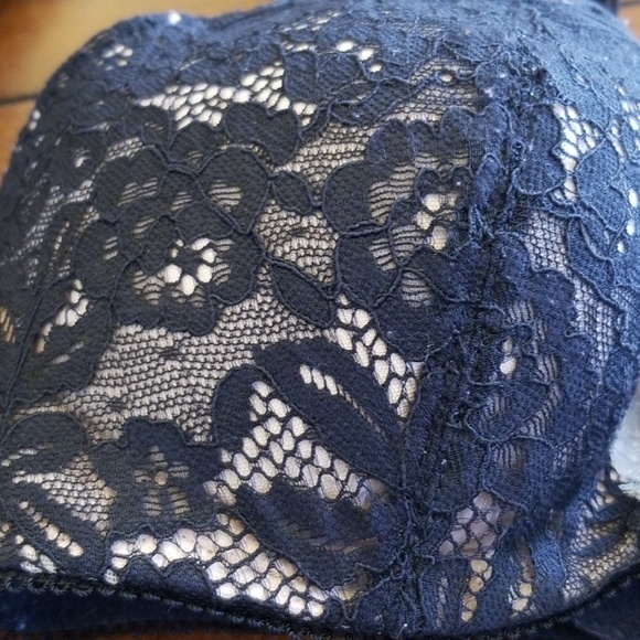 BLACK 🌼 LACE BRA - Picture 2 of 8